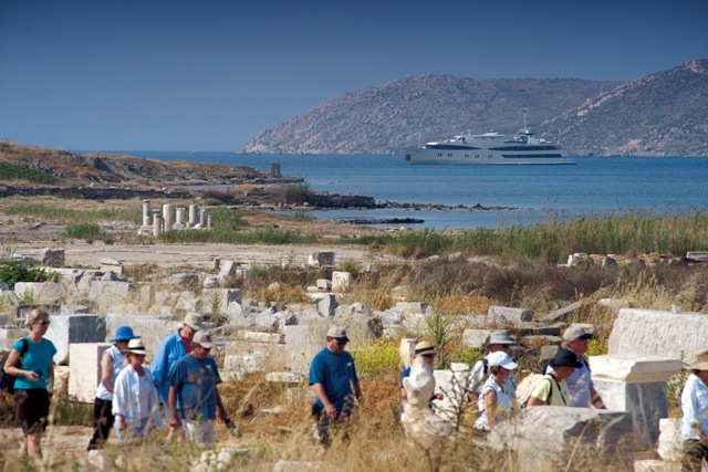 greece_variety_harmony_v_delos.jpg